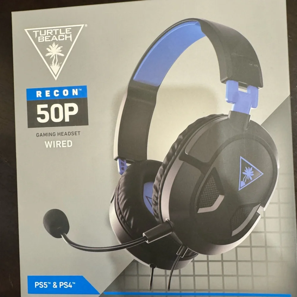 NEW IN BOX Turtle Beach Recon 50P Wired Gaming Headset - Black and Blue
